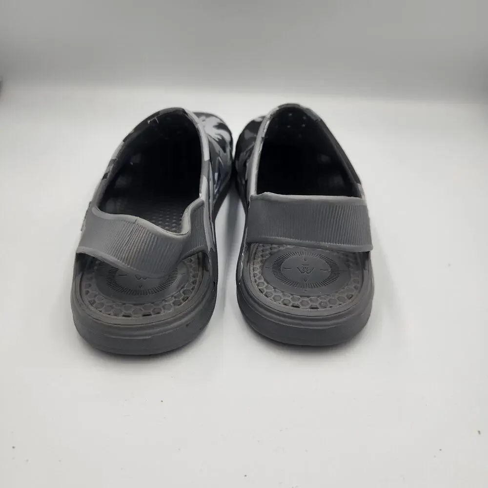 Totes Sol Bounce Gray Camouflage Clog Splash & Play‎ Sandals Boys SZ 13-1 New